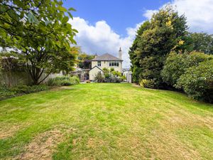 Photo 26- click for photo gallery